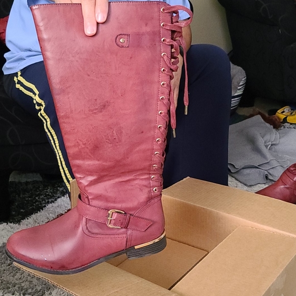 torrid Shoes - [Torrid] 12W Burgundy Lace Up Gold Plated Boots